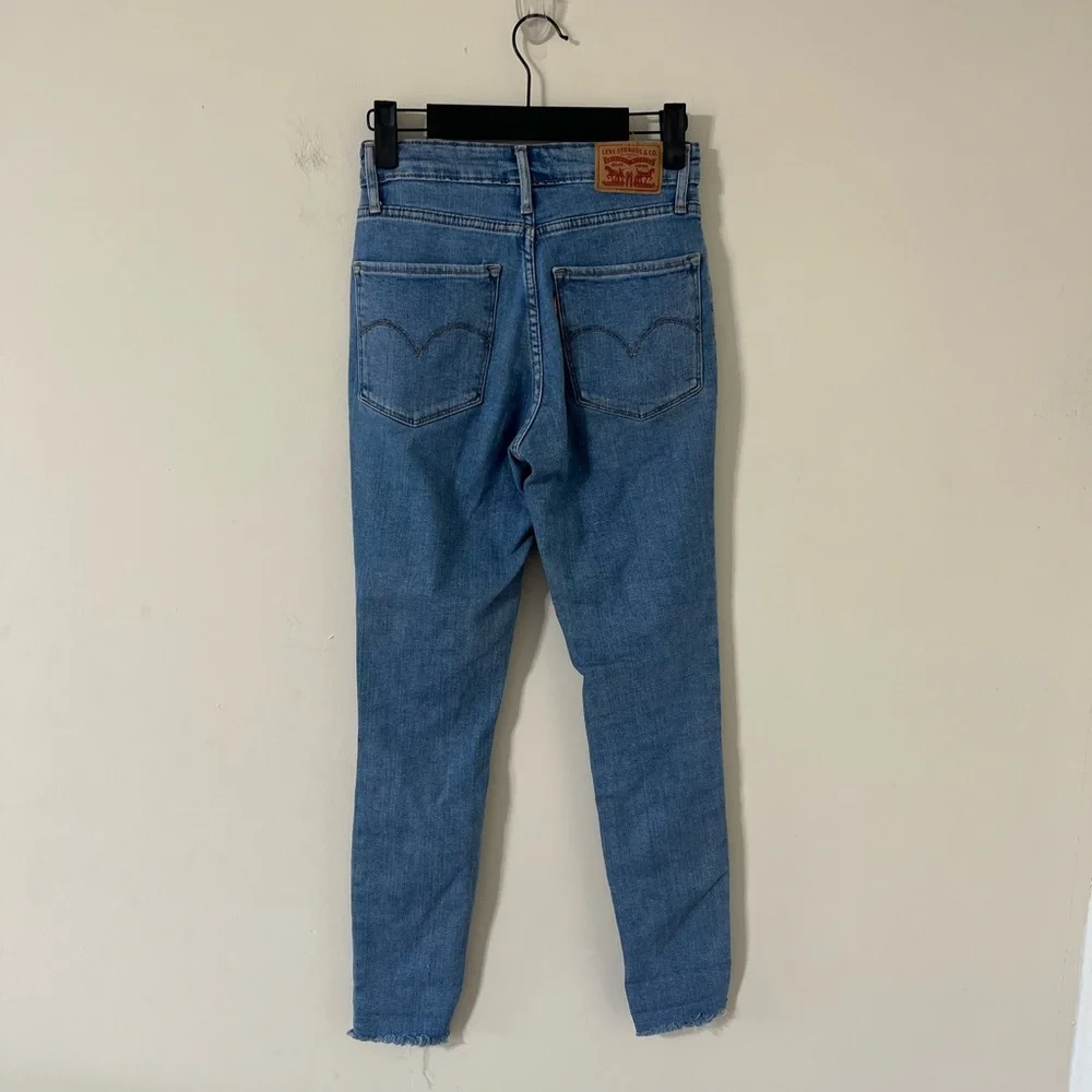 Levi's 721 High Rise Skinny Distressed Denim Jeans Size 24 - Picture 7 of 12